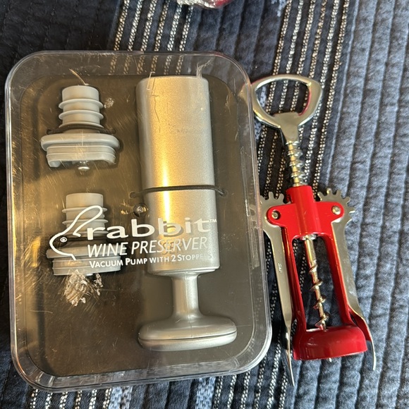 Wine To Go Bundle- PicnicTime Wine Pack Glasses & Outdoor Blanket & Accessories - Picture 12 of 14